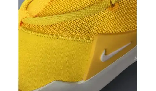 Air of Fear Nike God 1 Yellow  AR4237-700 0624